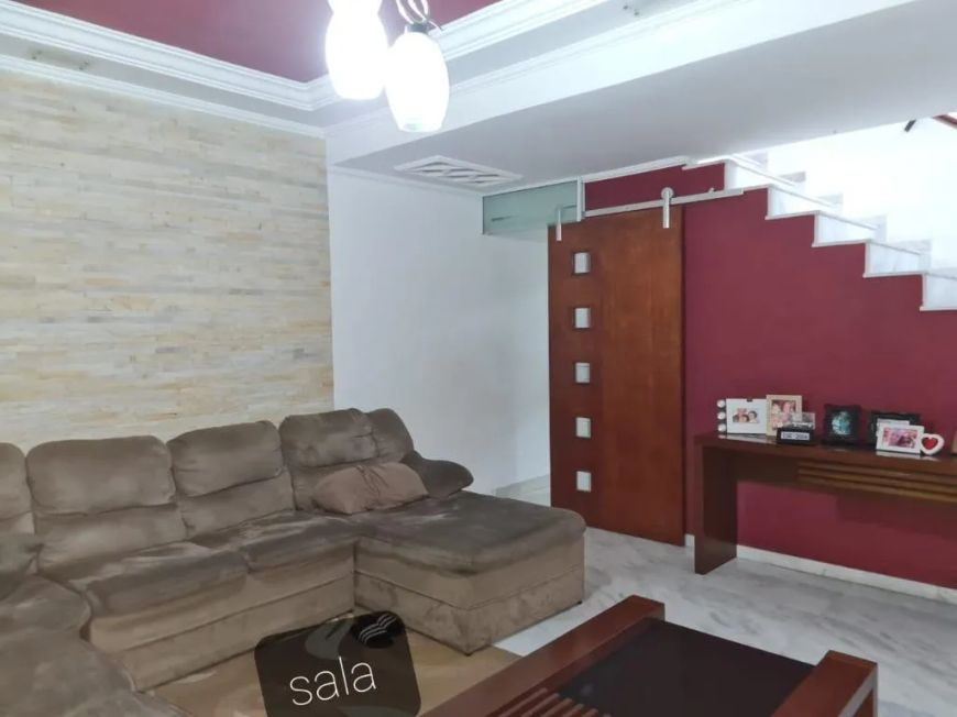 Casa para Venda em Osasco, Jardim D Abril, 3 dormitórios, 1 suíte, 1 banheiro, 3 vagas