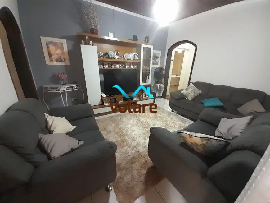 Casa à venda em Osasco-SP, bairro Umuarama: 3 quartos, 2 salas, 2 banheiros, 2 vagas, 213m². Aprovei