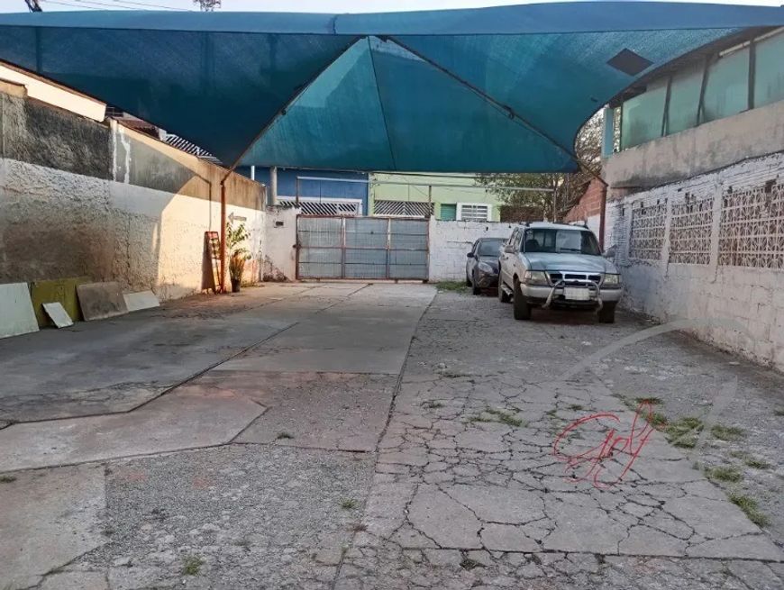 Terreno à venda em Osasco-SP, Jardim das Flores com 341m² de área. Aproveite essa oportunidade!