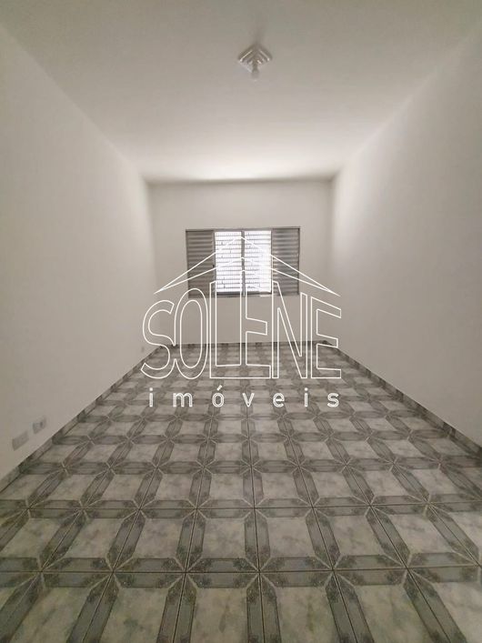 SOBRADO A VENDA NO JARDIM DAS FLORES COM 160,M² DE ÁREA ÚITL, 6 DORMITÓRIOS, 4 VAGAS DE GARAGENS E E