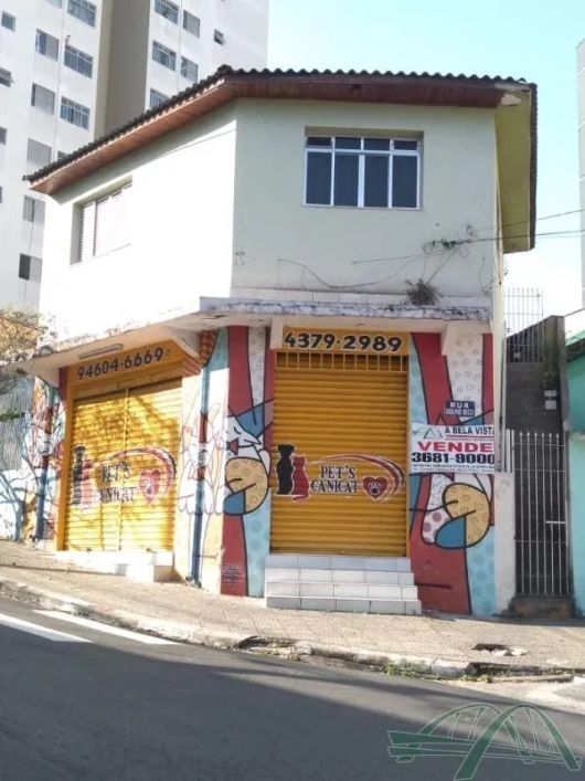 Sobrado com 4 Quartos e 3 banheiros à Venda