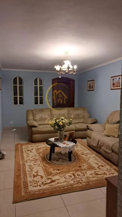 Casa / Sobrado para Venda em Osasco, Metalúrgicos, 5 dormitórios, 2 suítes, 2 banheiros, 3 vagas