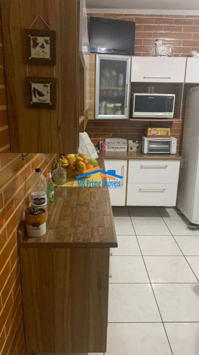 Sobrado à Venda sendo 3 dormitórios e 1 suíte - Jd' Abril em Osasco.