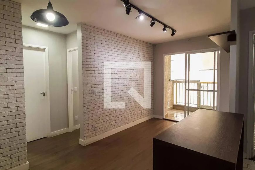 Apartamento com 2 quartos (1 suíte) á venda em Osasco, 1 vaga