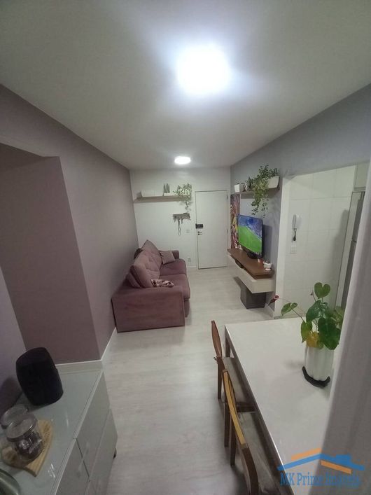 Excelente Apartamento com 2 Dormitórios sendo 1 Suíte e 2 Vagas de Garagem.