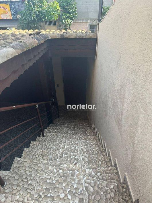 Casa com 3 dormitórios à venda, 160 m² por R$ 750.000,00 - Jardim Elvira - Osasco/SP