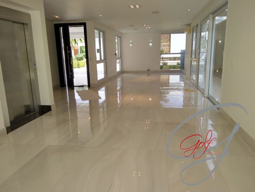 Casa 407M2, no desejado Lorian Boulevard, 4 suites, sala ampla,cozinha planejada, elevador privativo