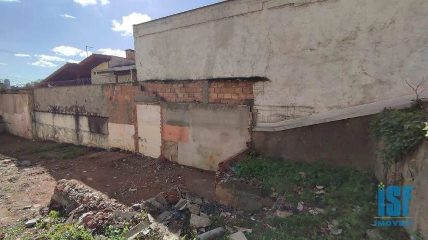 Terreno à venda no Jardim D Abril com área de 274 m² disponível para compra.