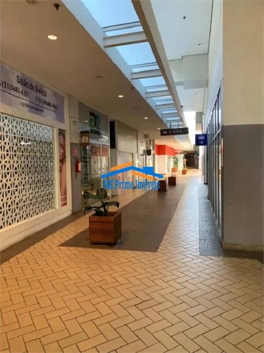 Sala Comercial à Venda com 43m² - Vila Yara/Osasco.