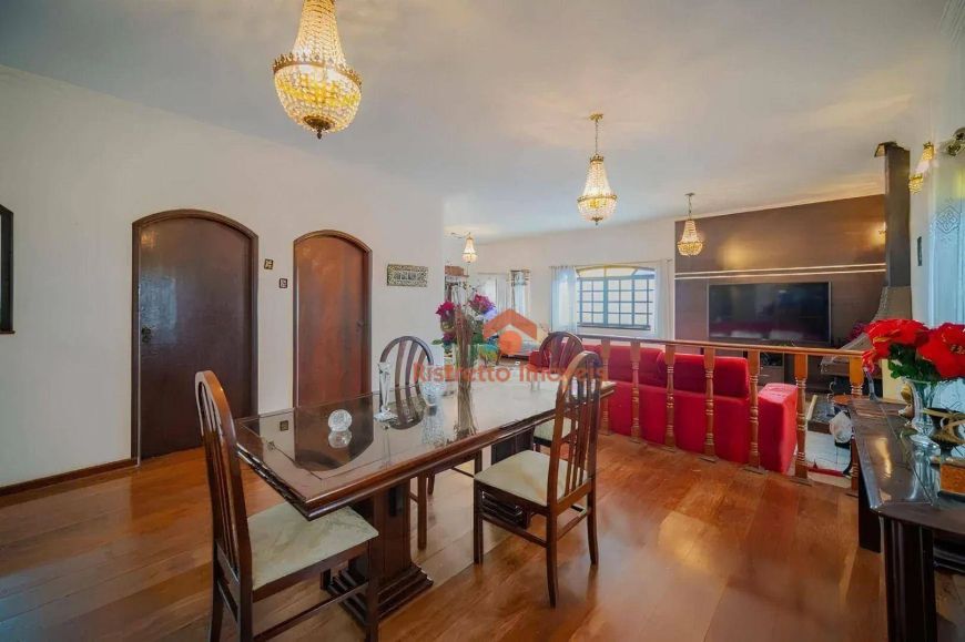 Sobrado à venda, 383 m² por R$ 1.300.000,01 - City Bussocaba - Osasco/SP