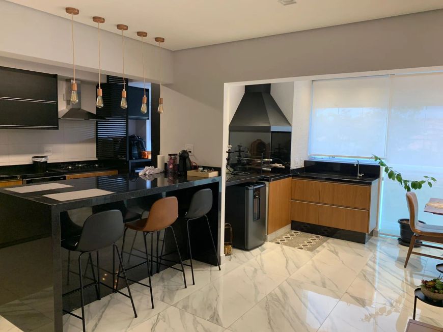 Apartamento a venda com 117 metros e 2 Dormitórios e 2 vagas na Vila São Francisco - Osasco.