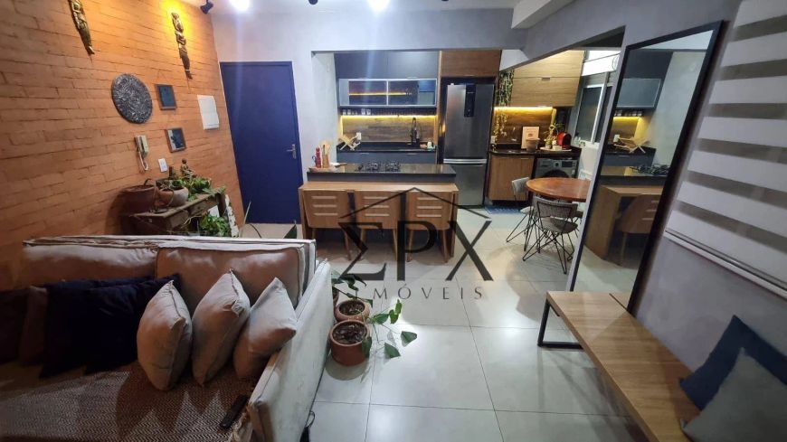 Apartamento com 3* dormitório reversível, fácil acesso a transportes, comércios, rodovias e marginai
