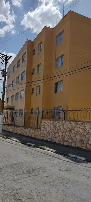 Apartamento À Venda - 02 Dormitórios - Excelente Localização - Aceita Permuta