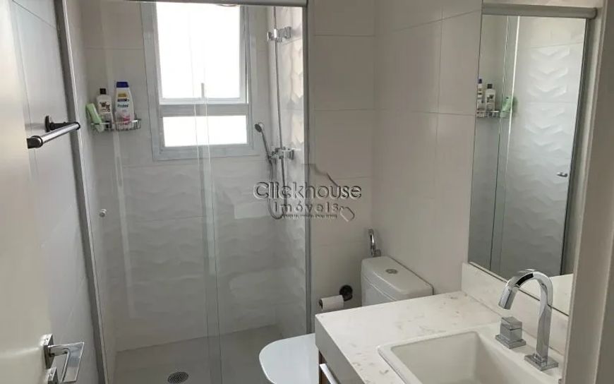 VENDE-SE APTO NO LES CHAMPSVENDE-SE APTO NO LES CHAMPS