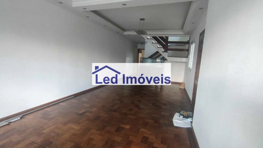 Sobrado com 3 quartos, Vila Campesina, Osasco - R$ 1.16 mi, Cod: 2428
