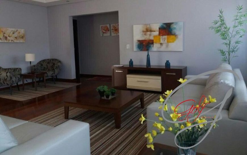Casa com 3 quartos, para venda, no bairro Adalgisa, Osasco.