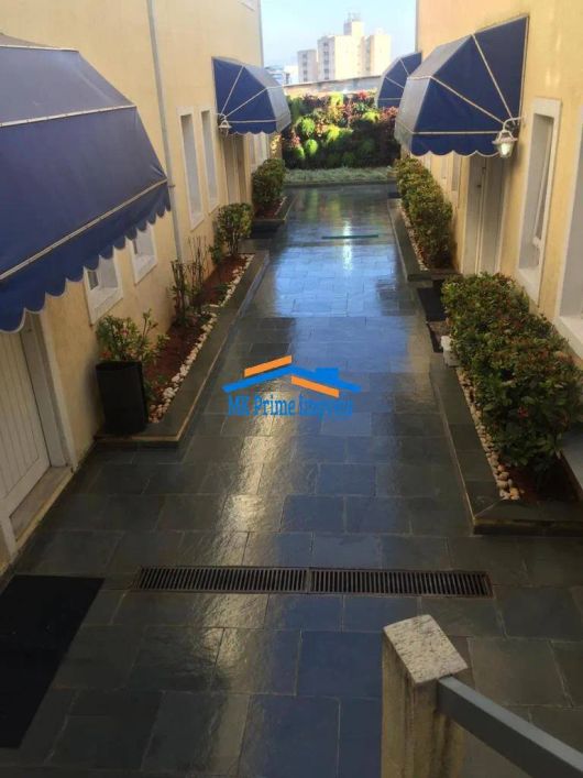 Casa em Condomínio 2 dormitórios 90m² Quitaúna/Osasco