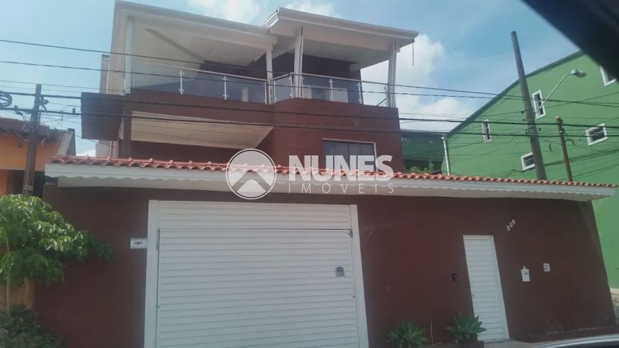 Linda Casa com 3 Suíte e 6 vagas de garagem