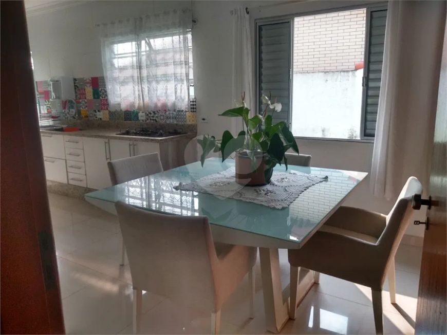 Sobrado com 2 quartos à venda em Ayrosa - SP