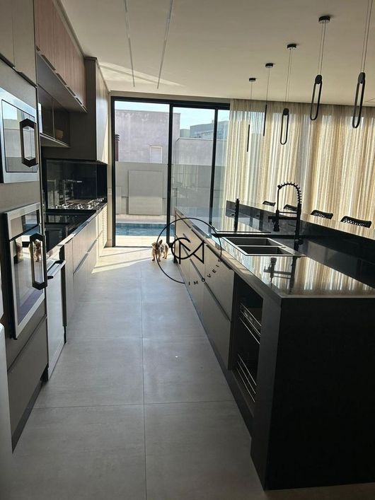 Casa à venda em condomínio fechado no Lorian Boulevard, Osasco - SP
