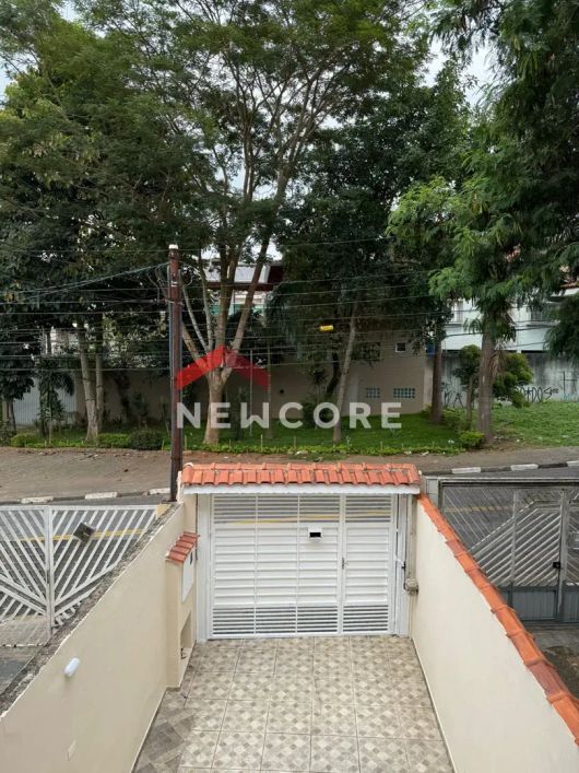 Casa em Rua Paulo Sebastião Ferreira Mallet - Jardim D'Abril - Osasco/SP