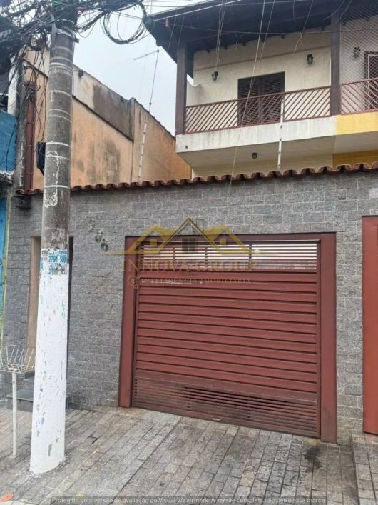 Imóvel para venda possui 182 metros quadrados com 3 quartos em Cipava - Osasco - SP