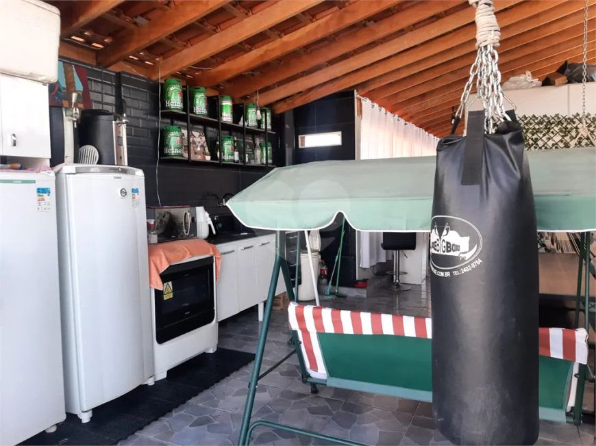 Casa com 4 quartos à venda em Bela Vista - SP