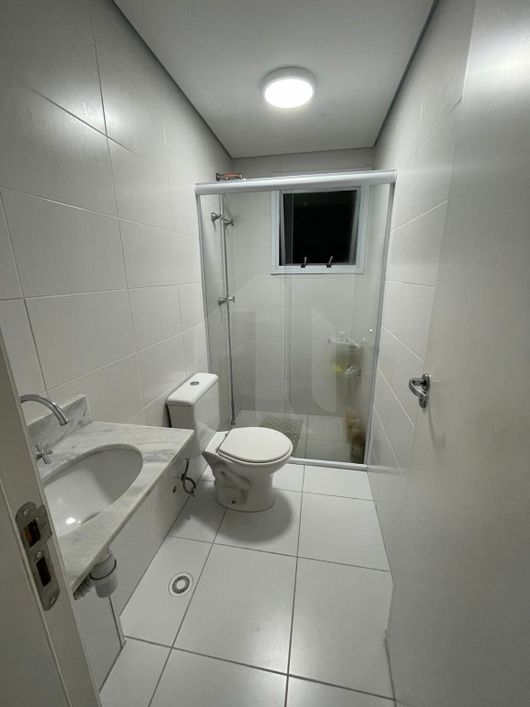 Apartamento à Venda 54m² com 2 quartos (1 suíte) e 1 vaga fixa e coberta