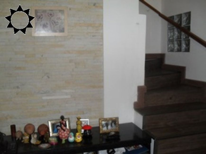 Imperdível Casa à Venda em Osasco-SP, Bairro Cidade das Flores: 3 Quartos, 1 Suíte, 1 Sala, 2 Banhei