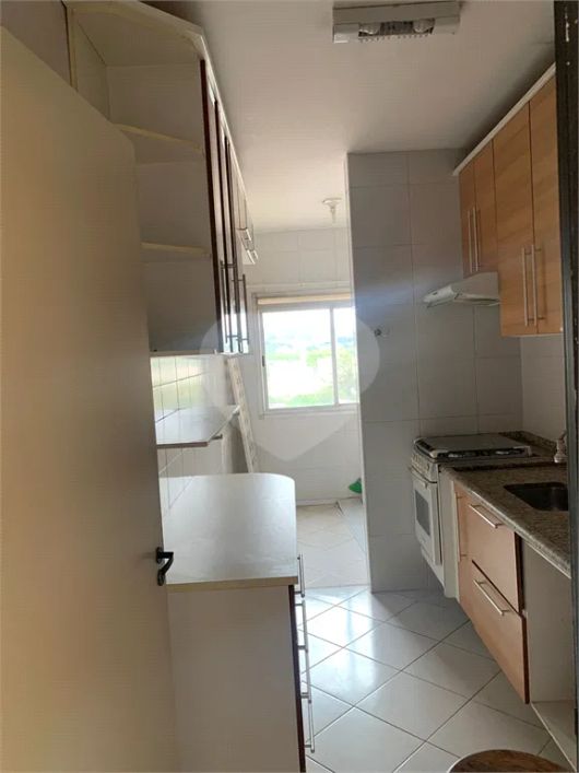Apartamento com 3 quartos à venda em Quitaúna - SP