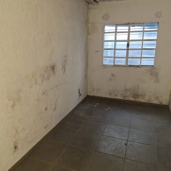 Imóvel para venda tem 300 metros quadrados com 1 quarto em Vila Osasco - Osasco - SP