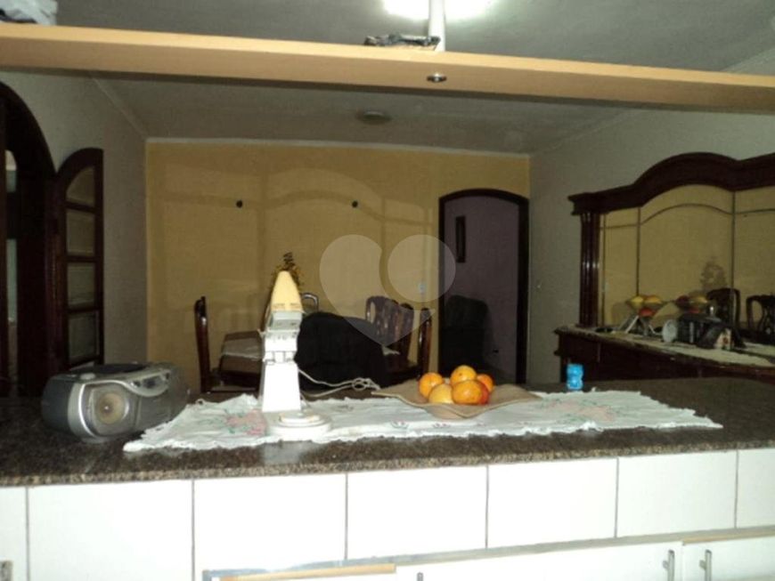 Casa térrea com 3 quartos à venda em Pestana - SP