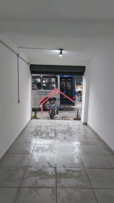 Sala à venda em Osasco-SP, Km 18: 6 salas, 8 banheiros, 230m²! Excelente oportunidade de investiment