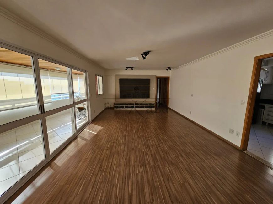 Oportunidade - Apartamento - Parque Residencial Aquarius - Residencial Veredas do Sol - 3 Dormitório