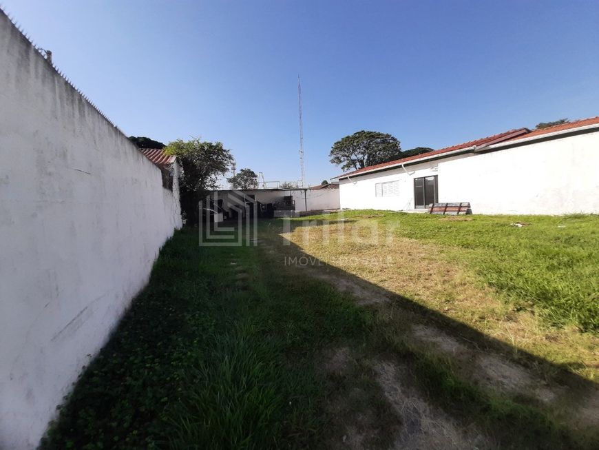 Imóvel comercial no Centro de São José - Chaves na Trilar!