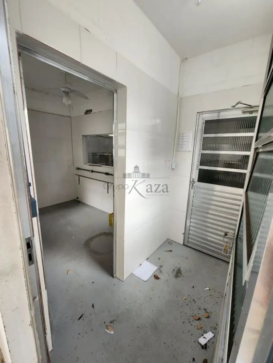 Galpão Comercial - Parque Industrial - 175m².