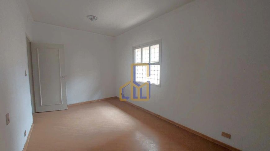 Imóvel para aluguel possui 172 metros quadrados com 4 quartos em Centro - São José dos Campos - SP