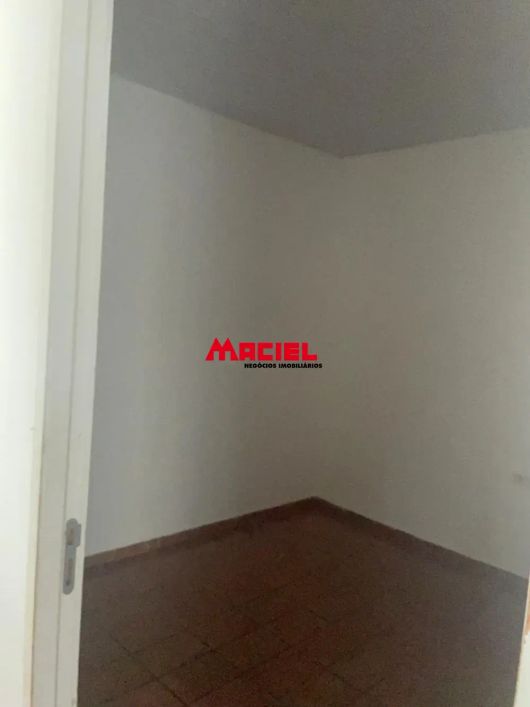 Oportunidade edicula comercial no Jardim Maringá