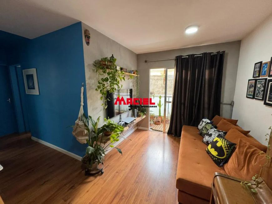 LINDO APARTAMENTO, TODO MOBILIADO ,EXCELENTE LOCALIZAÇÃO !!