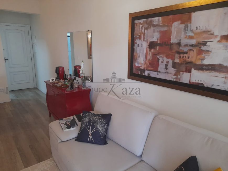 Apartamento para venda possui 90 metros quadrados com 3 quartos em Centro - São José dos Campos - SP