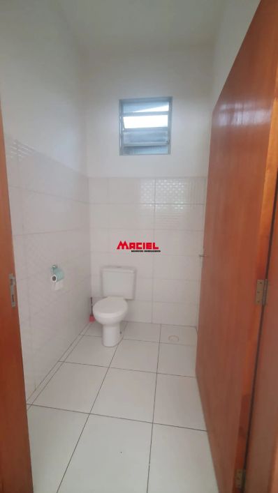 ponto comercial de esquina Odete Garcia/Benedito Cubas