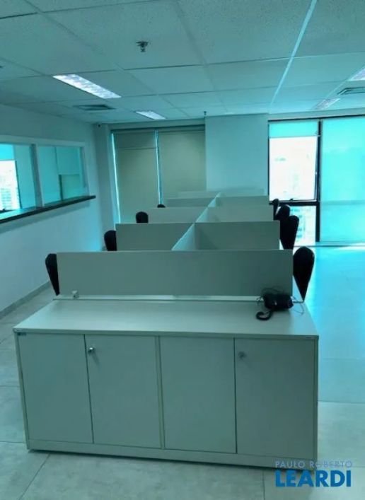 CONJ. COMERCIAL - INDIANÓPOLIS - SP