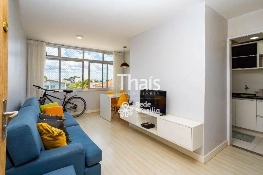 QI 8 | Apartamento reformado e vazado com 2 quartos - 1 vaga - aceita financiamento e FGTS - Guará I