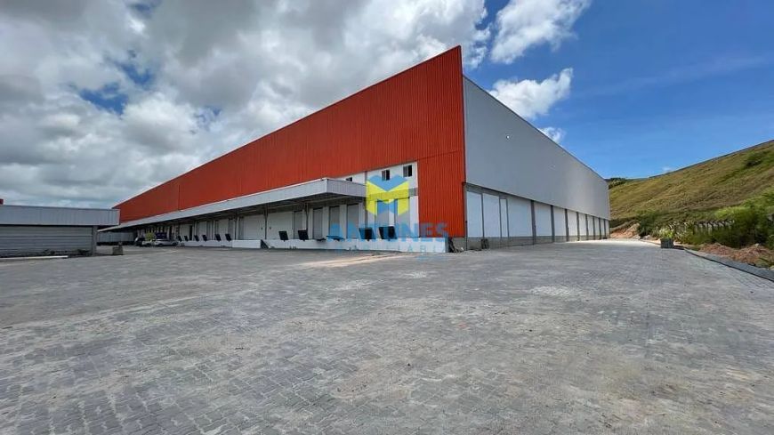 Alugue galpão de 10.000m² em Condomínio com docas, em Prazeres as margens da BR-101