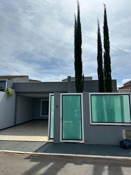 Imóvel para venda com 280 metros quadrados com 4 quartos