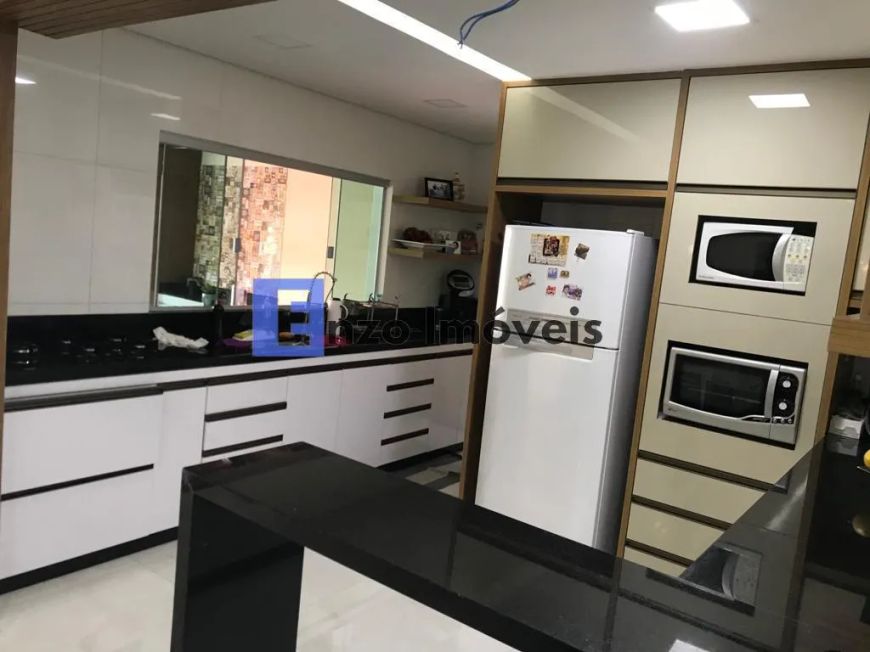 Casa para Venda em RA V Sobradinho, Sobradinho, 4 dormitórios, 2 suítes, 1 banheiro, 1 vaga