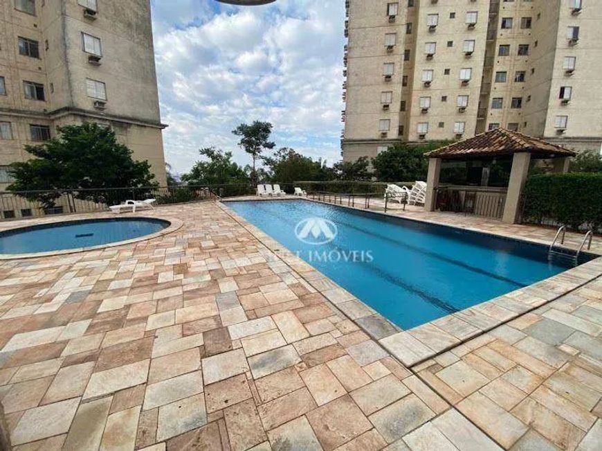 Apartamento em ótima localização próximo a Av. Dom Pedro, USP e HC Clínicas no Bairro Ipiranga com 5