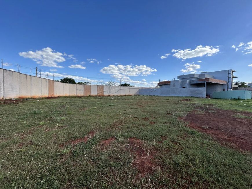 Terreno de 489m² à venda em condomínio - Vivendas da Mata