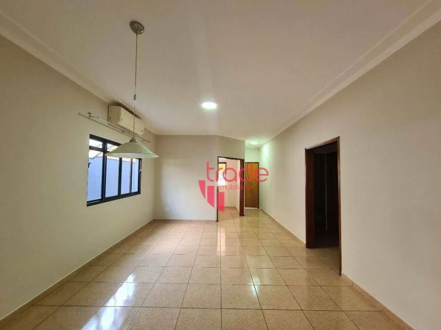 Casa Térrea em Condomínio Fechado para Alugar de 03 Quartos no Bairro Bonfim Paulista em Ribeirão Pr