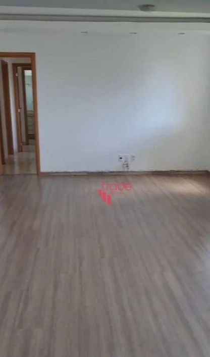 Apartamento à Venda de 03 Quartos no Bairro Jardim Botânico em Ribeirão Preto com Sacada Gourmet.